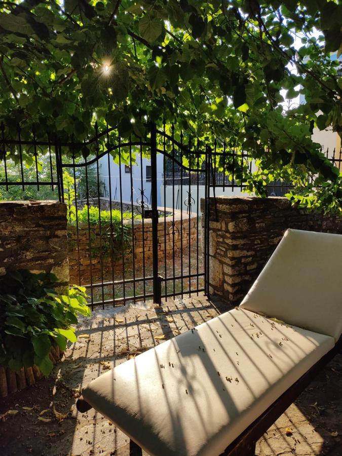Aronia Stone House Villa Лафкос Екстериор снимка
